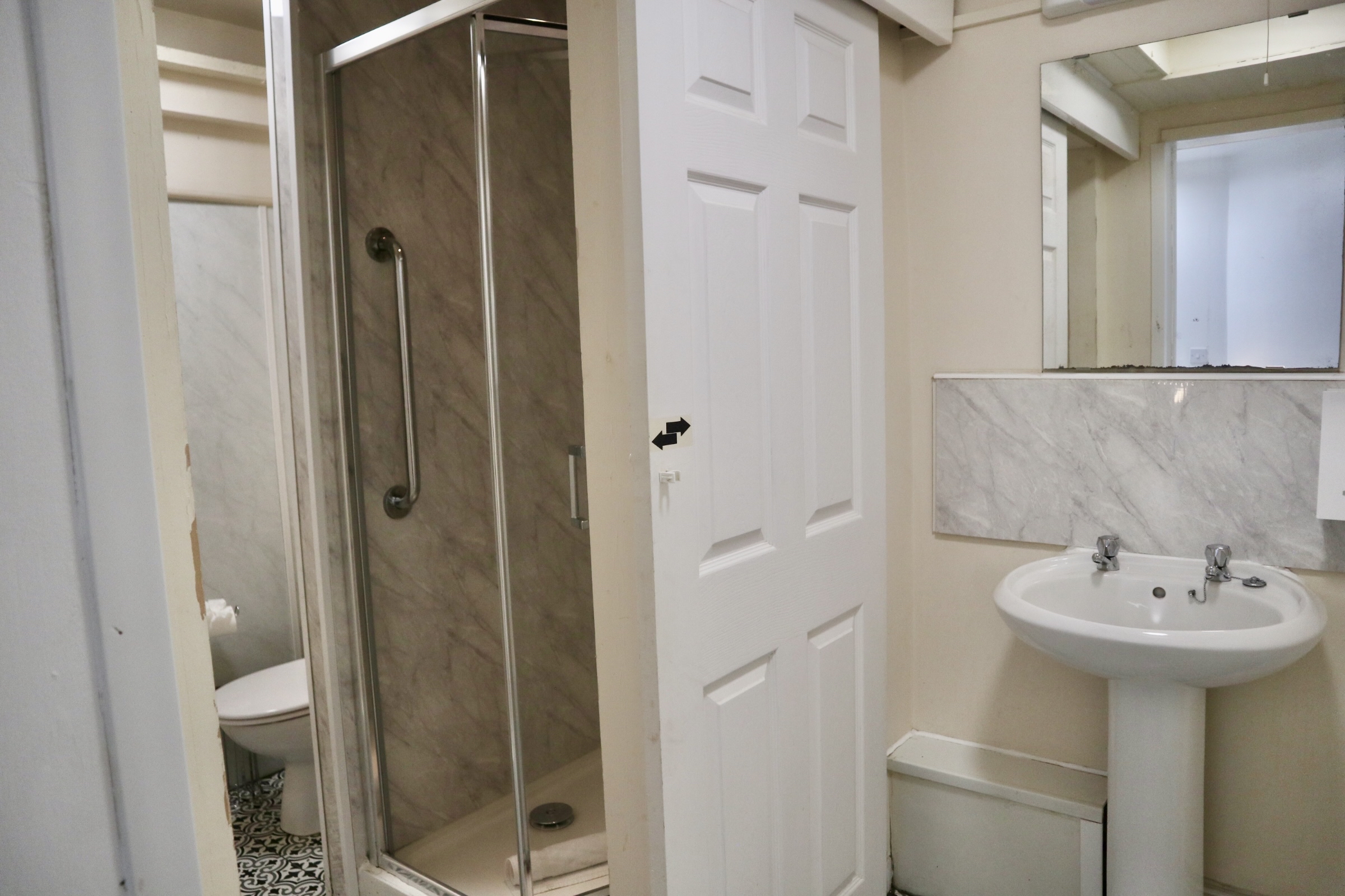 Single Ensuite – Basement Level thumbnail 3